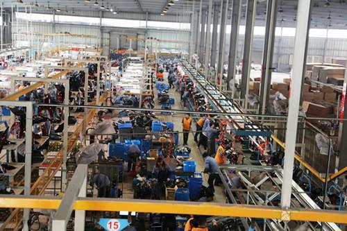 羊年新春第一道亮麗風(fēng)景--新大洲電動(dòng)車三大工廠全員出動(dòng)支援生產(chǎn)